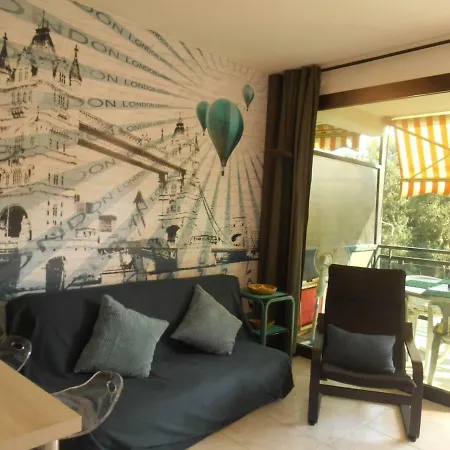 In Love Apartman San Remo